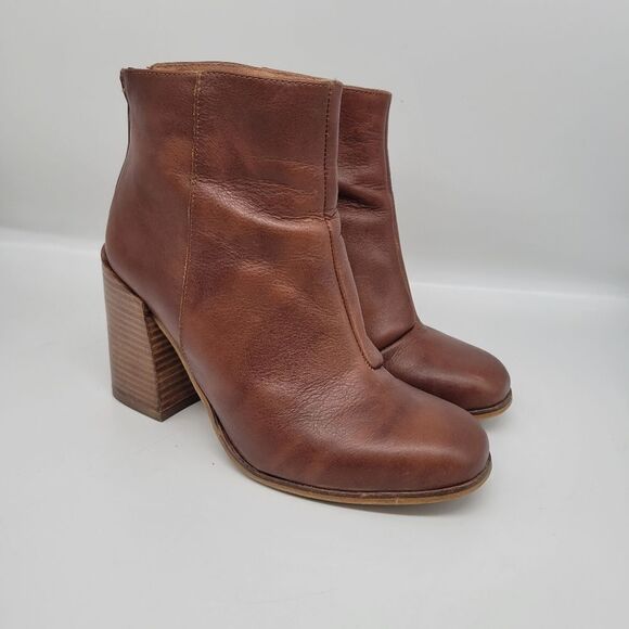Alex + Alex Leather Ankle Boots - Picture 2 of 9